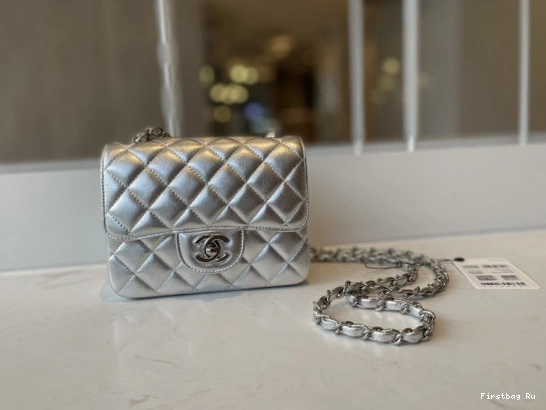 First Bag Ru BAG FLAP CHANEL 0824
